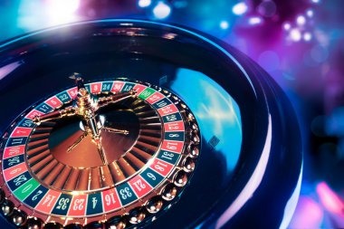 Free play wallet interface showing balance and game category selection on bola389